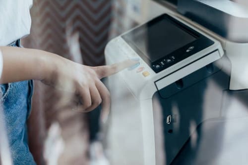 Fotocopy Cepat & Berkualitas di Serayu Raya: Solusi Bisnis Harian Anda